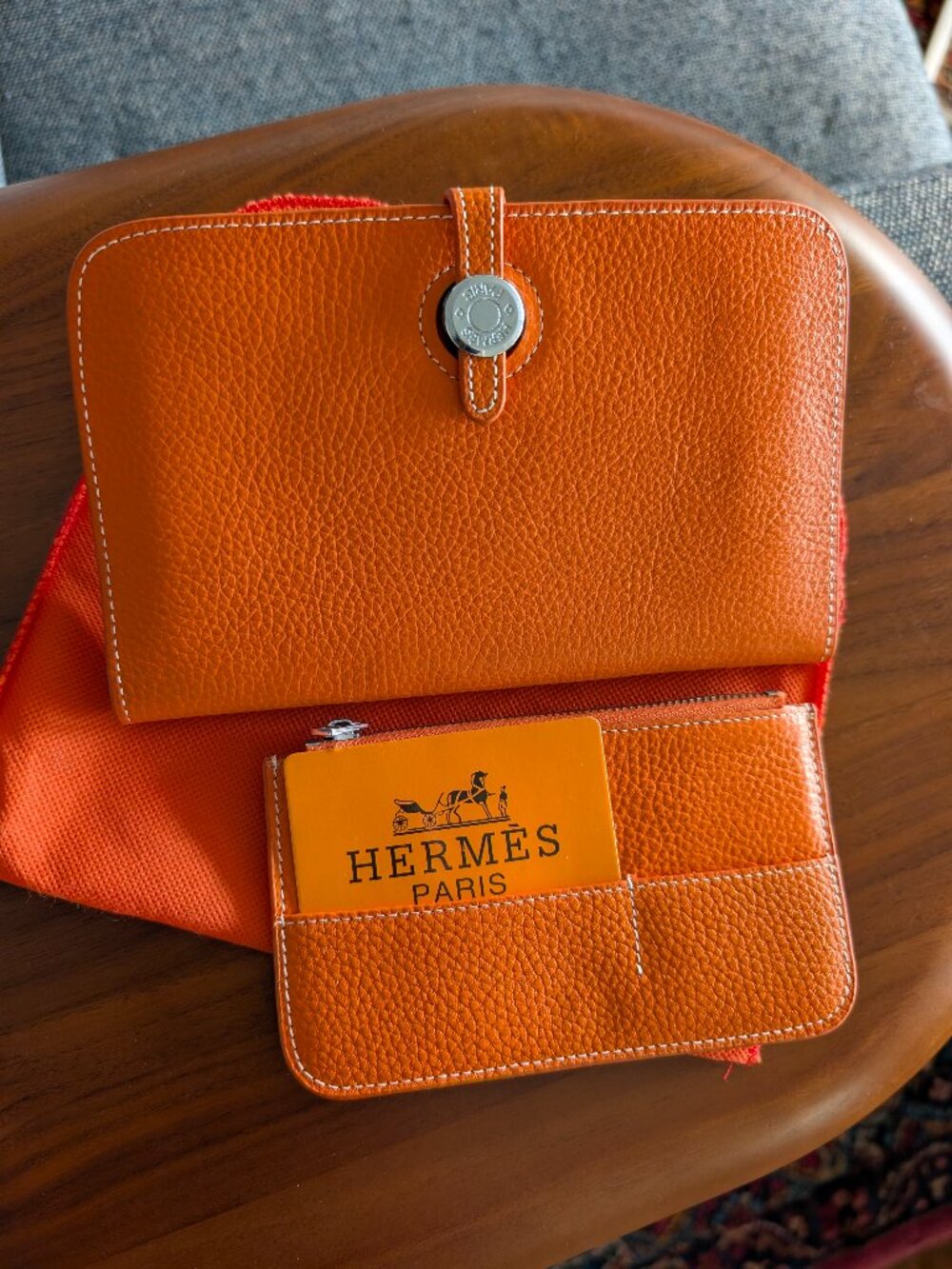Hermes Drogon Duo Wallet... Authentication included